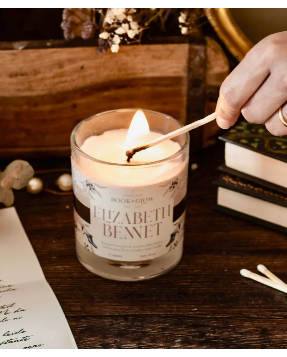 Book & Glow Elizabeth Bennet Edición Especial