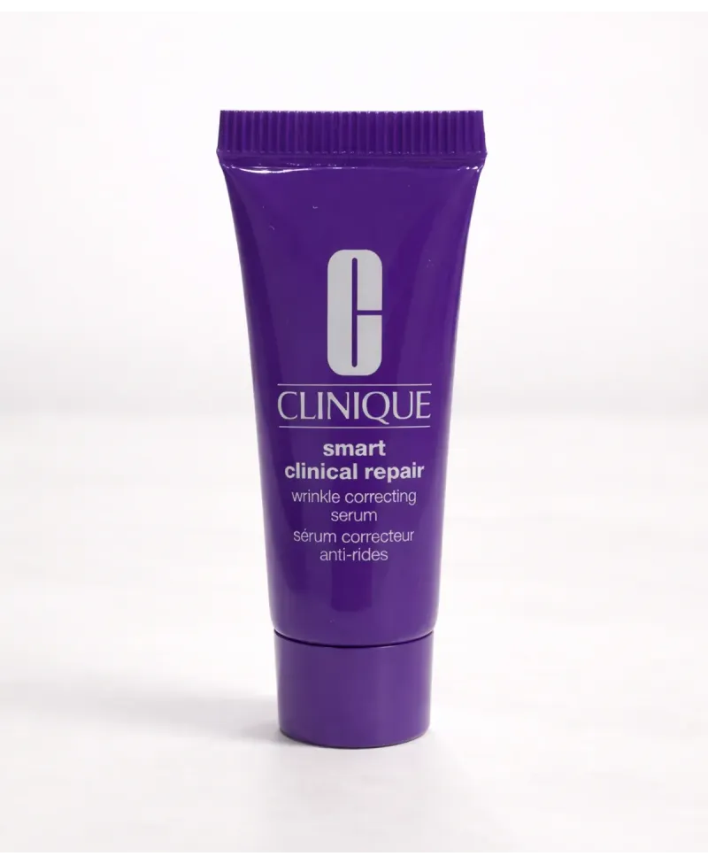 Regalo Clinique Smart Clinical Repair Serum 10 ml  por la compra de un producto de Clinique