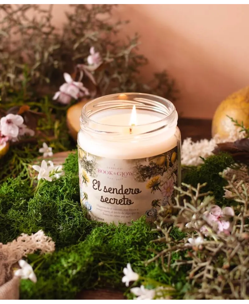 Book & Glow El Sendero Secreto