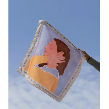 Regalo IVB Pañuelo por la compra de 3 productos de IVB