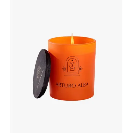 Regalo Arturo Alba Vela Perfumada por la compra de 3 productos de Arturo Alba