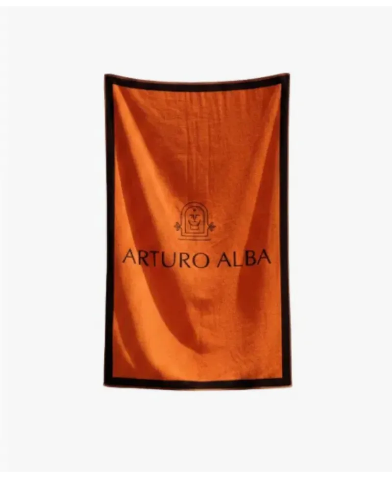 Regalo Toalla Premium Exclusiva por 1 Barra Solar SPF50 Arturo Alba + 1 Bruma Fitoactiva Calmante