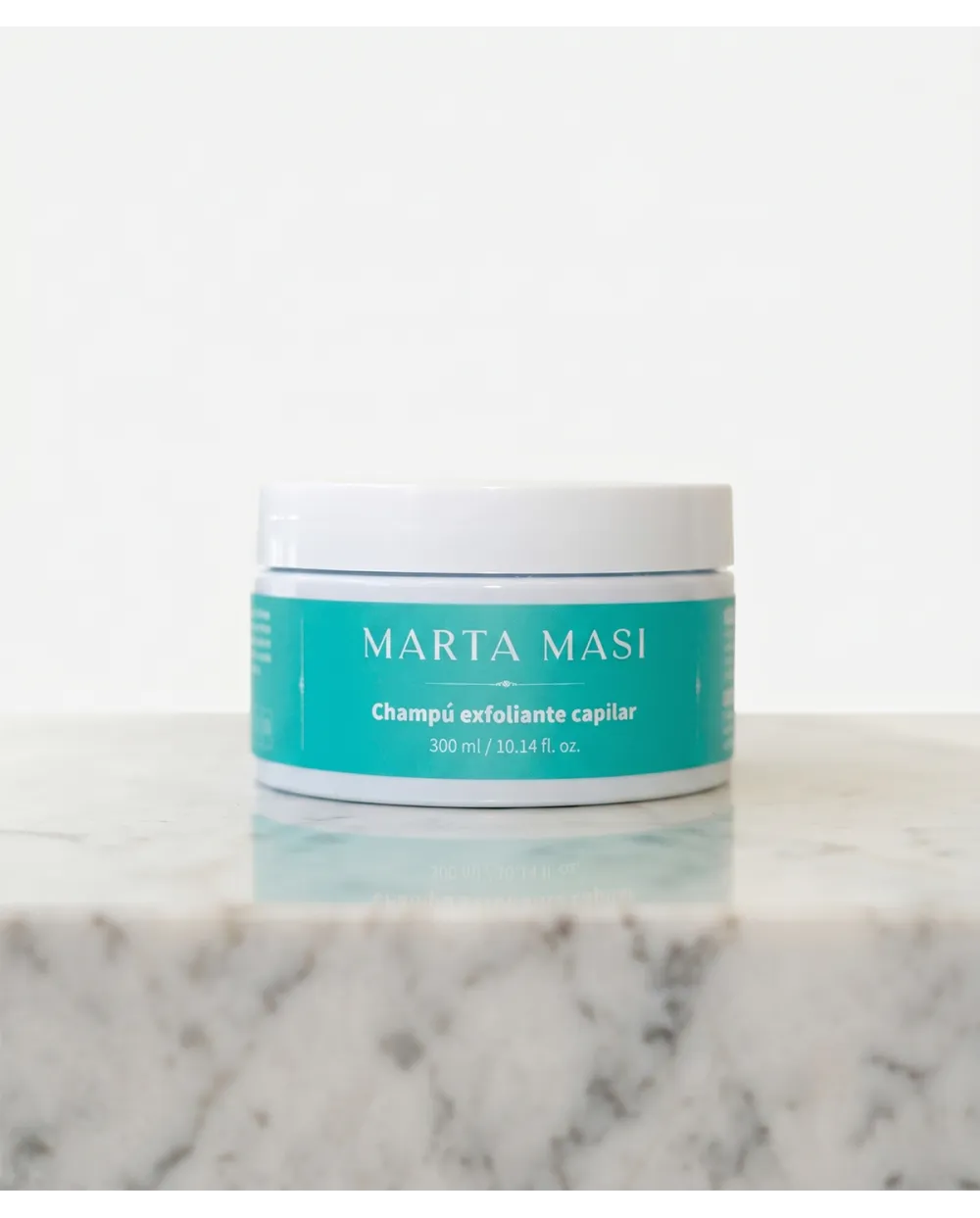 bote Marta Masi Champú Exfoliante Capilar con Sal Marina