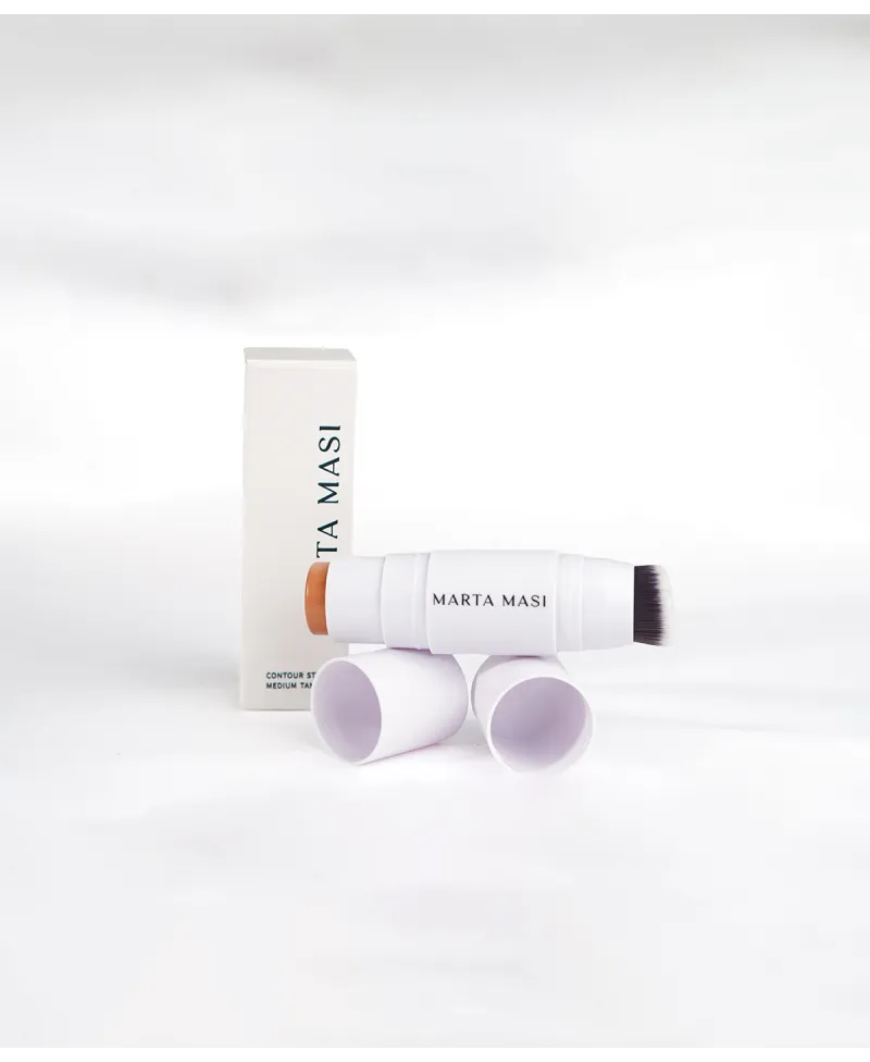 Contour Stick en Crema con Brocha Integrada